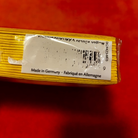 Marimekko Auringon flowers paper napkins pack of 20 made in Germany NWT - Picture 7 of 7